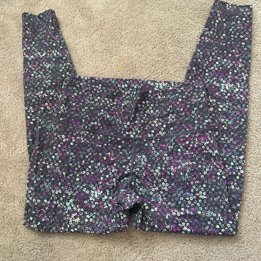 Lululemon Wunder Under High-Rise Tight 28" in Fleur Motion Multi